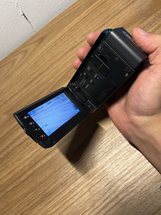 Kamera handycam Sony HDR-CX105E