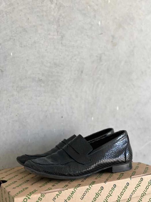 Lordsy NESSI czarne lakierki loafersy półbuty snake skin wężowe 39