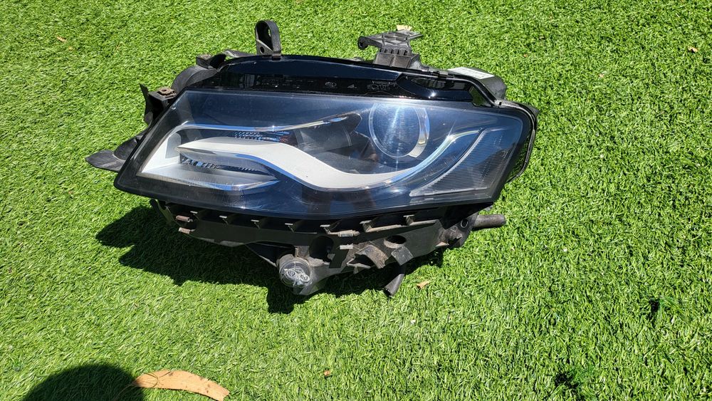 Óptica farol esquerda Xenon Completa Audi a4 b8 2009 2.0 Tdi