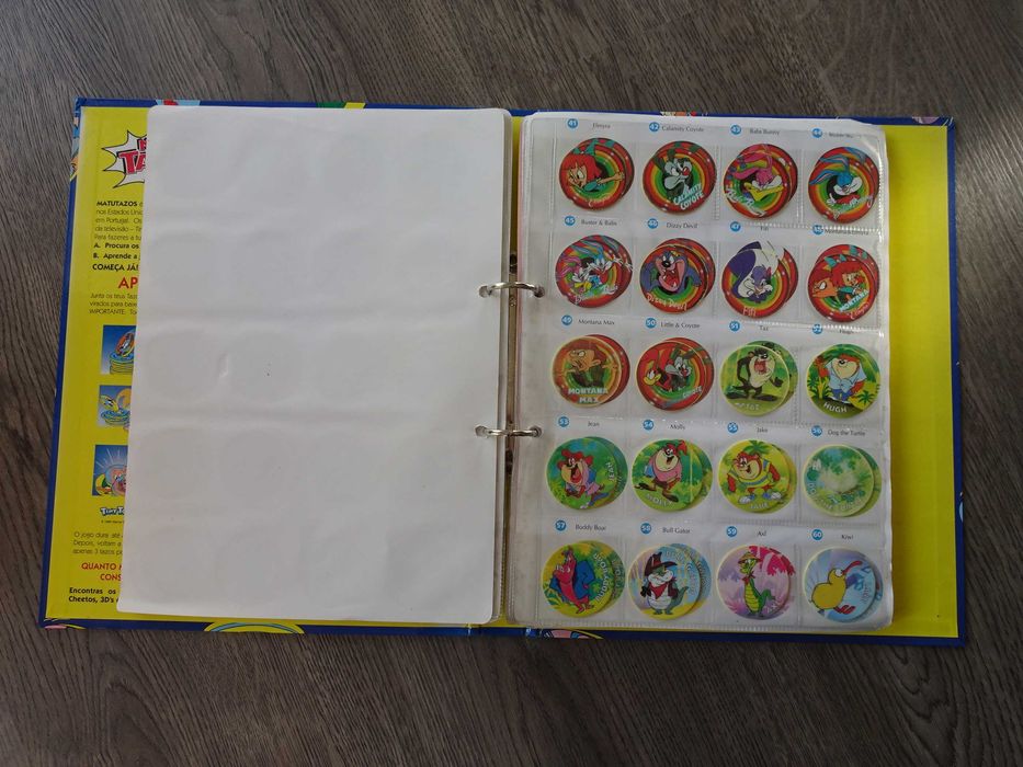 Antigo Dossier Matutano Matutazos com 147 Tazos