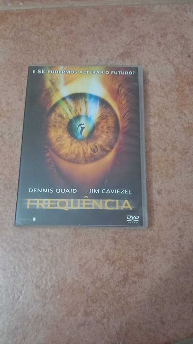 DVD Frequência Filme com Dennis Quaid Jim Cavizel LEGENDAS PORTUGUÊS