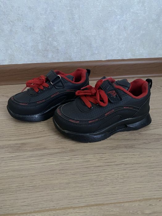 Кросівки дитячі MINICUP 27 р
