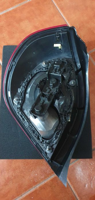 Farolims traseiros 
Farolims traseiros para Nissam Almera