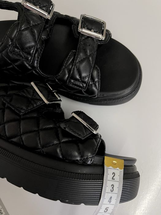 сандалі чорні, 38 розімр