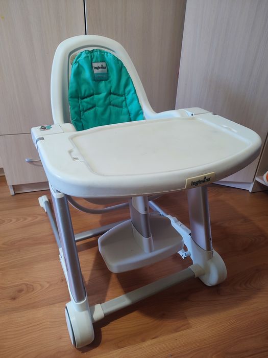 Стільчик для годування