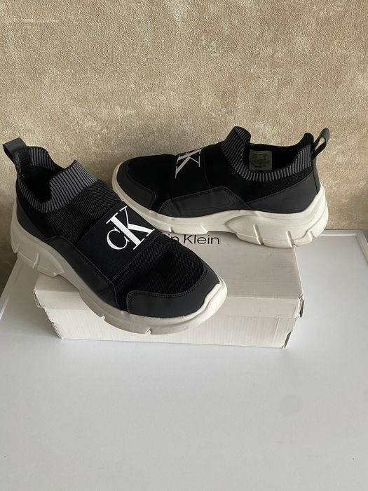 легкі кросівки calvin klein 42