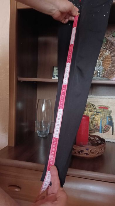 Продам дівочий костюм для виступів на змаганнях!