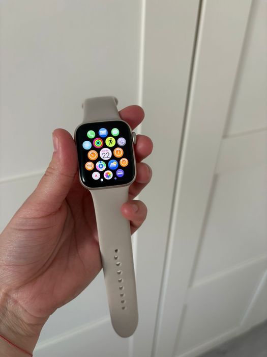 Apple Watc SE gen 2 40mm GPS beżowy 2022