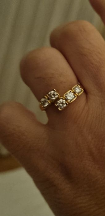 Anel de diamantes com talhe de brilhante