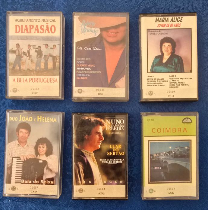 Lote de cds e cassetes