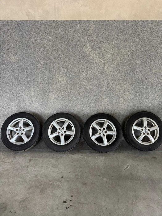 Koła Felgi Opony 6,5Jx16H2 215/60R16 Ford Mondeo MK5