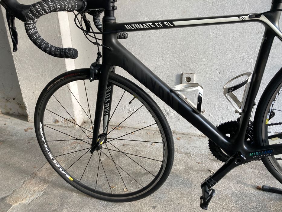 Bicicleta - Canyon Ultimate CF SL