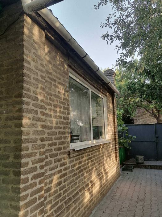 Дом ,сад Бернацкого 7 мин.