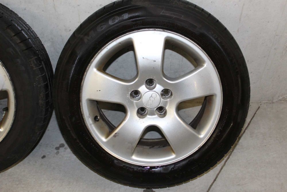 Felgi + Opony letnie Audi 205/55/R16
