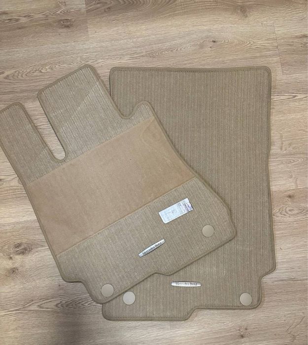 НОВІ Оригінальні килимки Mercedes-Benz S-Class W221