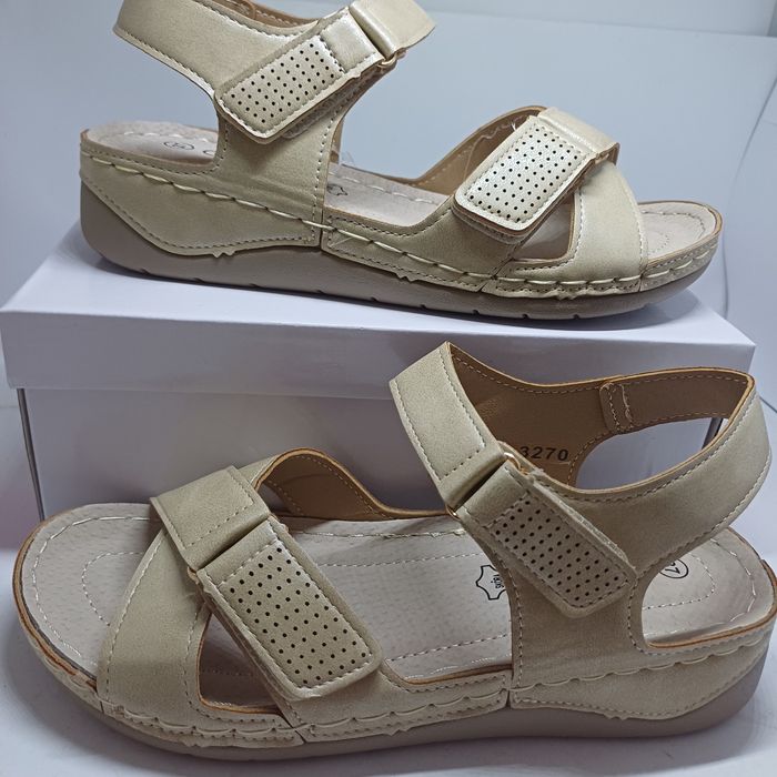 Sandały buty damskie roz 37 wkł skórzana  24 cm