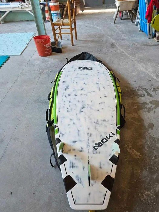 Prancha rígida de SUP MOKI ARK em carbono