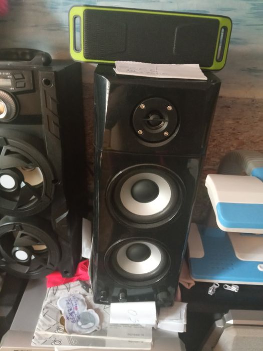 Продам акустику до компютера