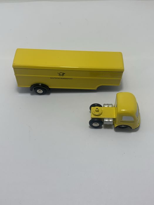 Mercedes da Schuco Piccolo escala 1:90