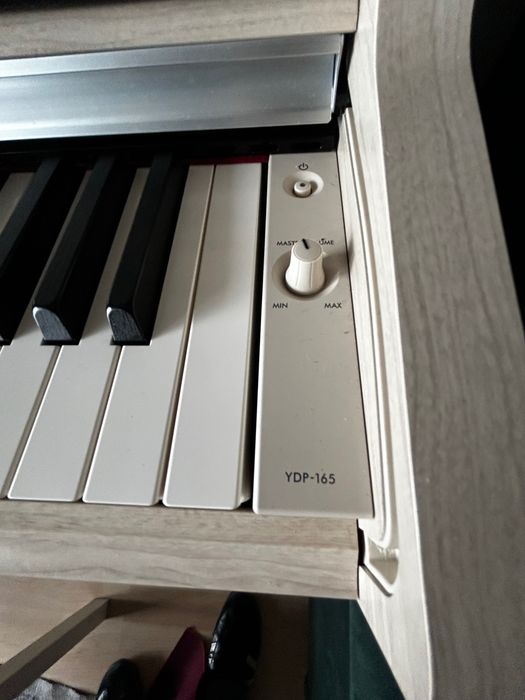 Pianino Yamah Arius YDP-165
