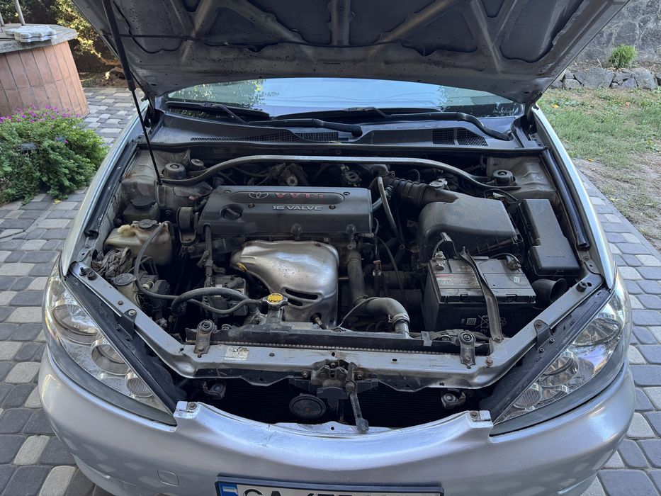 Toyota Camry 2.4 газ