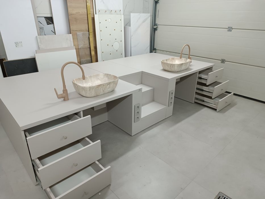 Podest pedicure z wnęka.CENA BRUTTO. wysyłka 48h