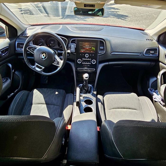 Renault Megane ST 1.3 TCe 2021 **DESDE 189€ Mês**