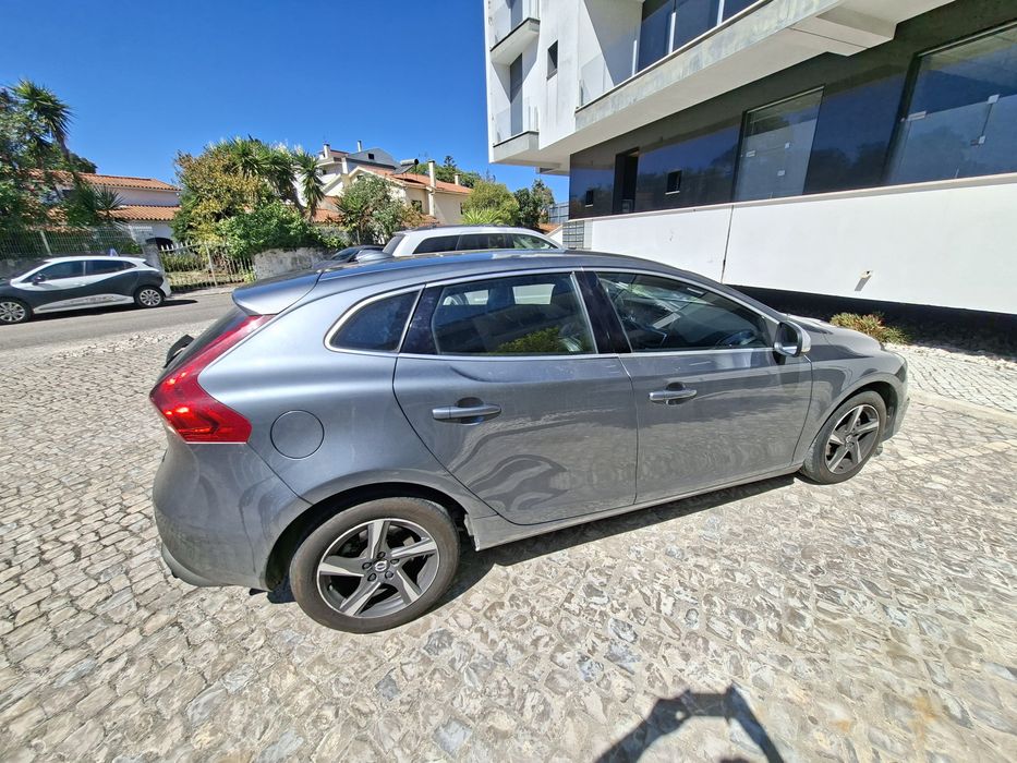 Volvo V40 R Design 2.0 D 120 cv 2015  Full Extras