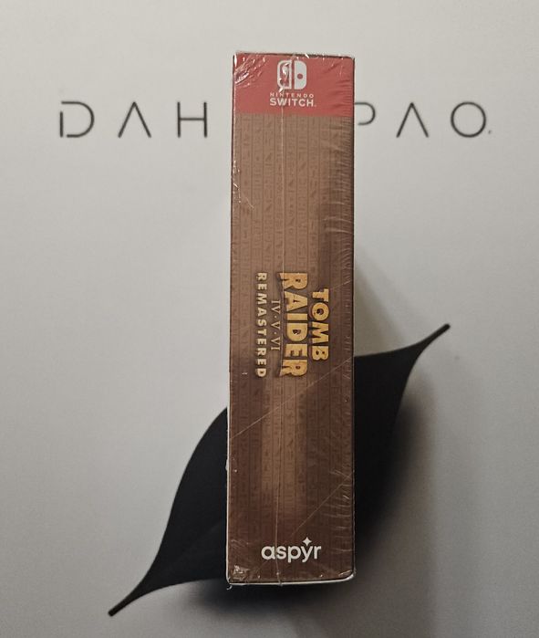 Гра Tomb Raider deluxe edition на Nintendo switch