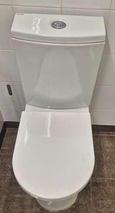 Loiças de WC com armário