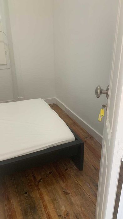 ALUGO quartos, São João Baptista, 5 minutos da estacão - Entroncamento