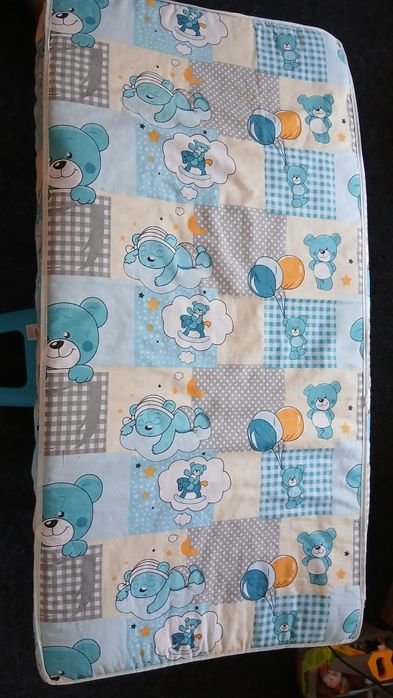 Матрас в дитячу кроватку