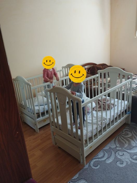 Продам дитячі ліжечка