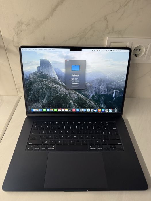 MacBook Air 15 2023 M2 8/256gb
