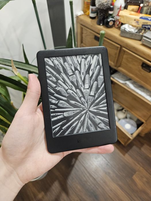 Amazon Kindle Kindle 10. generacji | czarny | stan dobry