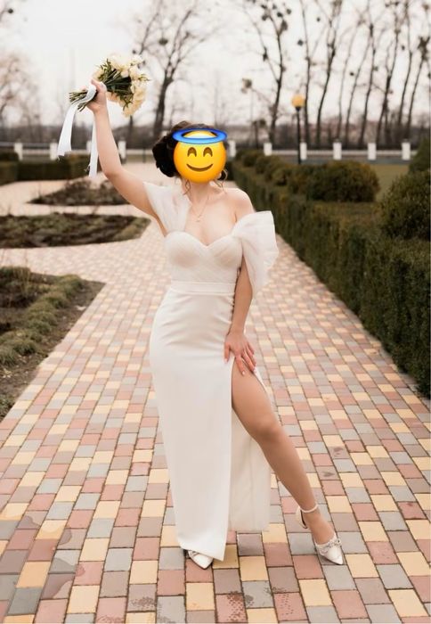 Продаю розкішну сукню, ручної роботи дуже високої якості пошиву