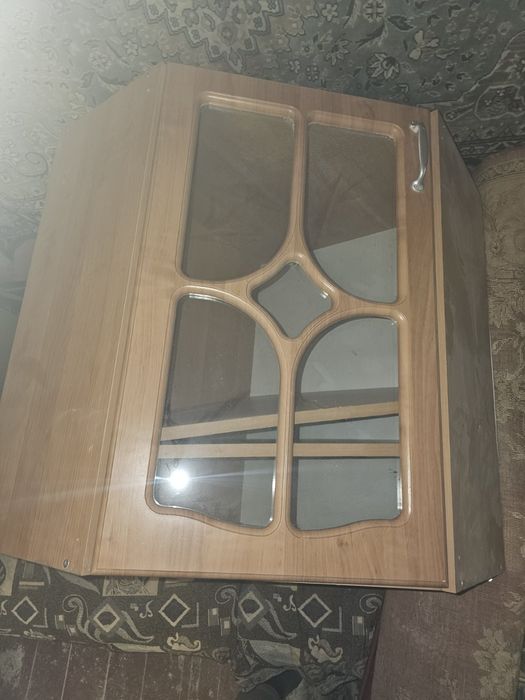 Продам Кутовий шкафчик