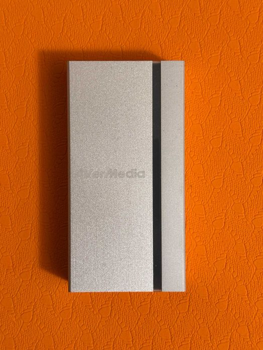Карта відеозахоплення AVerMedia ExtremeCap UVC BU110