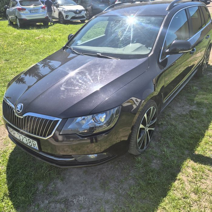 Sprzedam:Skoda superb  2014 (26500zl)