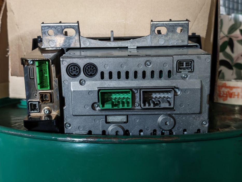 Radio HU-603 do Volvo S60