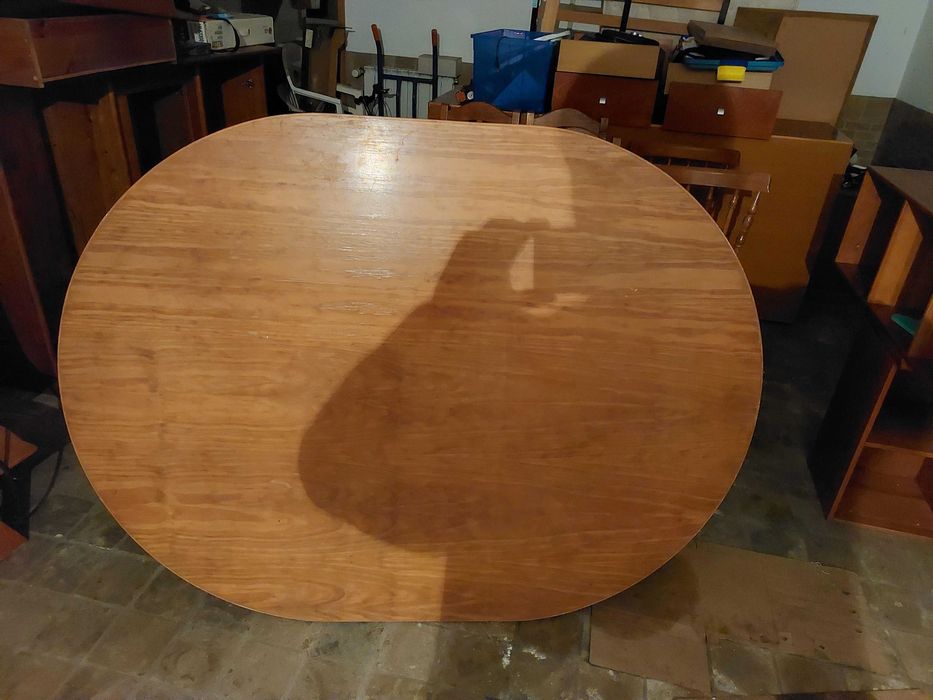 Vende-se mesa de jantar
