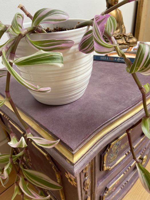 Mesinha de cabeceira