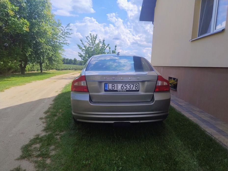 Volvo S80 II 2.4 D5