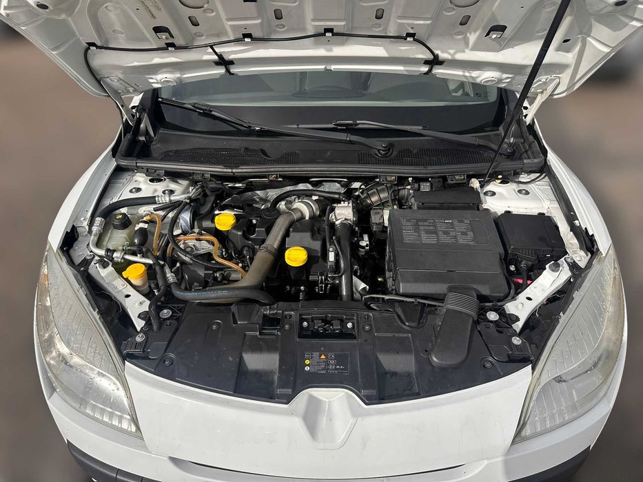 Renault Mégane 1.5 DCI Van de 2010 Salvado
