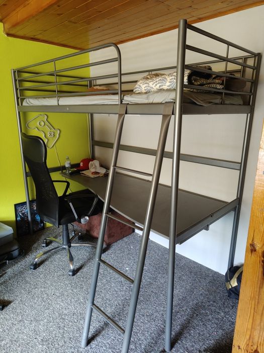 IKEA Svarta łóżko piętrowe z biurkiem