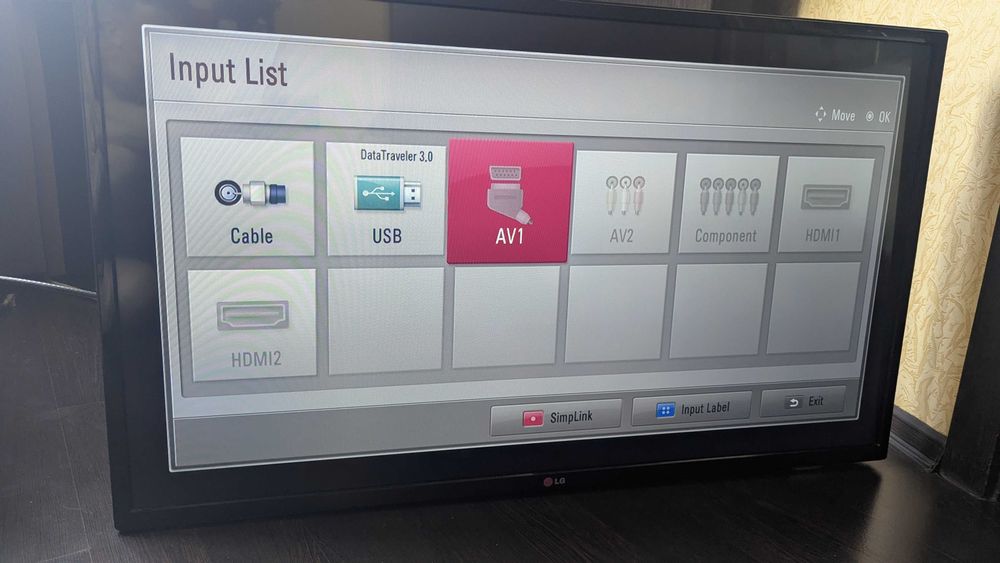 Телевізор LG 42LS345T