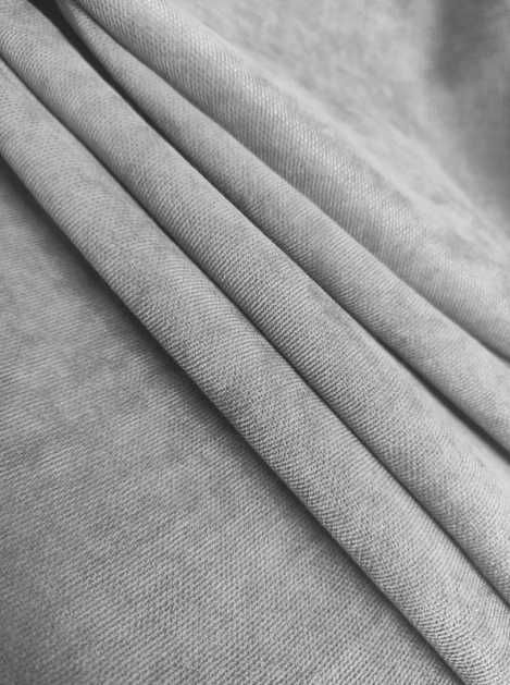 готовий комплект з 2-х штор беж мікровелюр ніжні вишукані