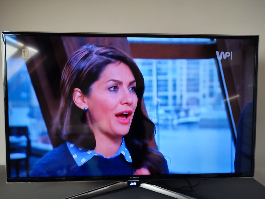 Telewizor marki SAMSUNG 40" cali