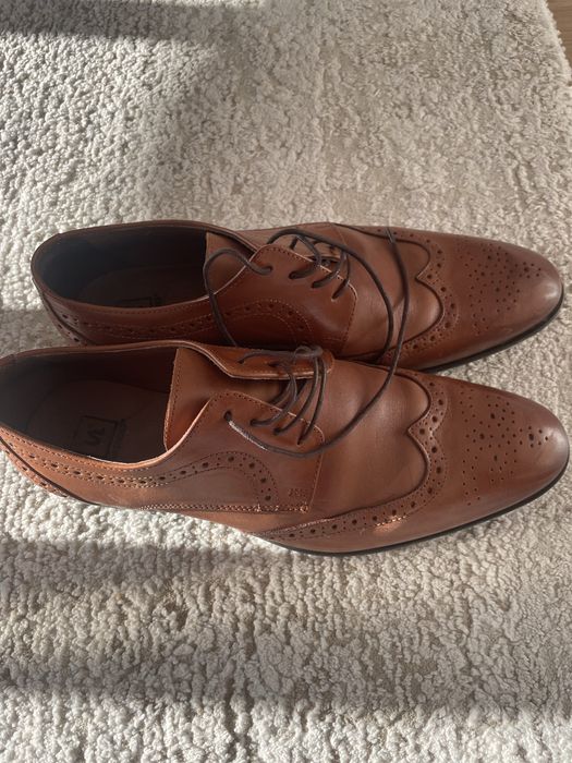 Sapatos em pele super confortaveis