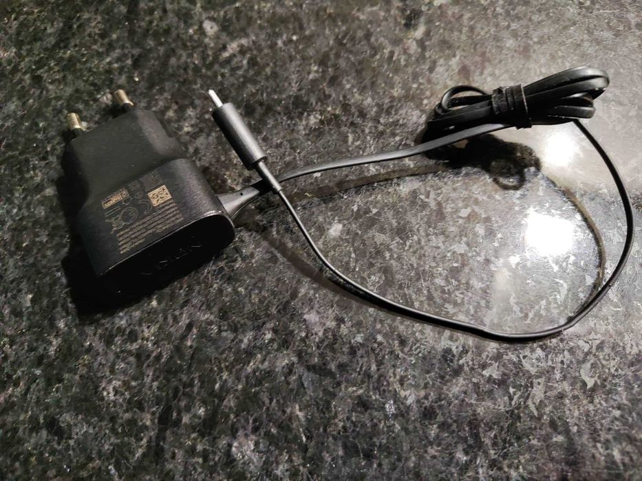 Auricular novo e carregador para " Nokia 3310 "